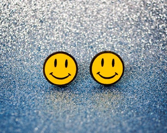 Smiley Face Earrings | 80's inspired Earrings | Retro 80's Studs