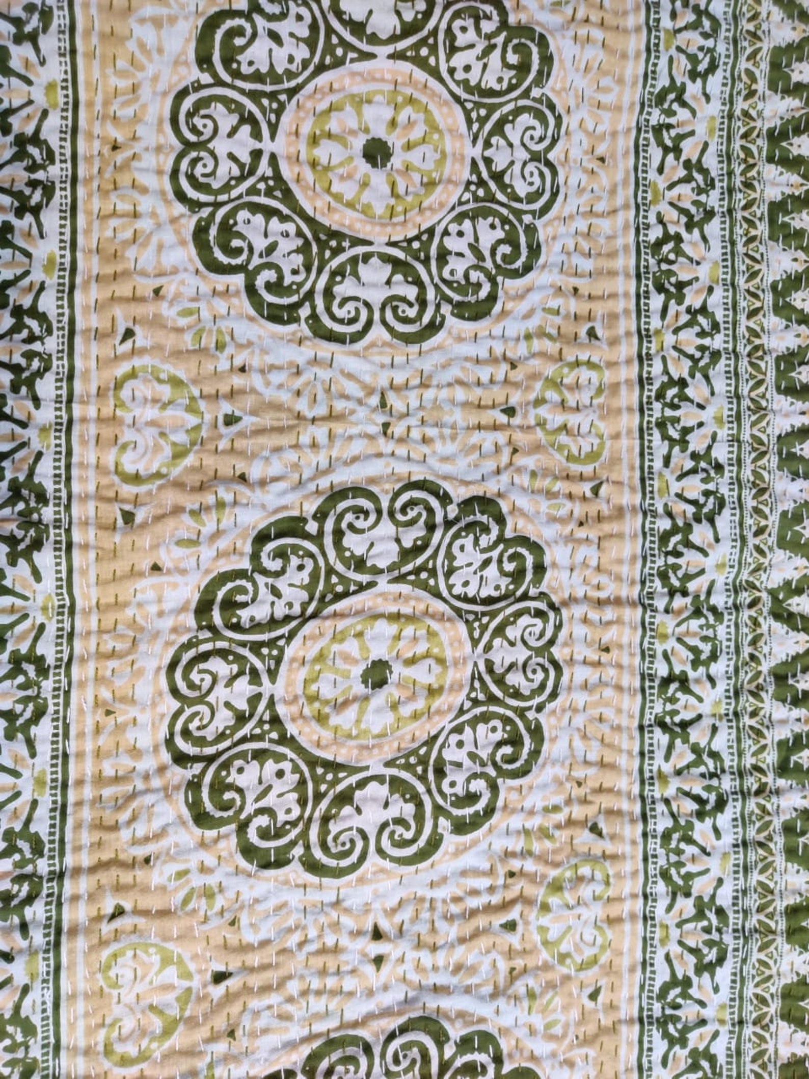 Couvre-lit Indien Kantha Fait Main En Coton - Imprimé à La Main - Taille Double (228x152 Cm) - Utilisable Comme Couverture Ou Jeté