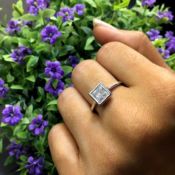 1 Carat Princess Cut Moissanite Engagement Ring