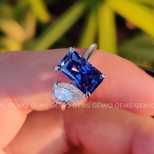Toi Et Moi Ring, Pear And Blue Sapphire Radiant Cut Engagement Ring, 14K Solid Gold Ring, Two Stone Ring, Statement Ring, You And Me Ring