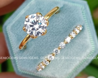 Round Cut Moissanite Engagement Ring Set, 14K Solid Gold Ring Set, Solitaire Petal Prong Ring, Half Eternity Band, Wedding / Bridal Ring Set
