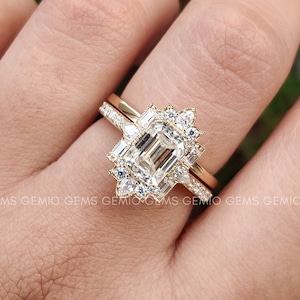 1.75 CT Emerald Cut Moissanite Engagement Ring Set, 14K Solid Gold Ring Set, Halo Set Ring, Vintage Ring, Bridal Ring Set, Anniversary Gift