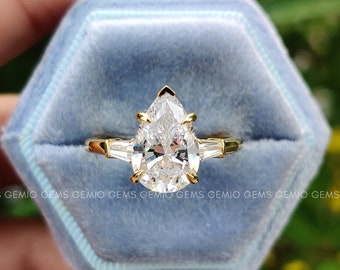 Three Stone Ring, 3 CT Pear Cut Moissanite Engagement Ring, 14K Solid Gold Trilogy Ring, Proposal Ring, Past Present Future Ring For Her