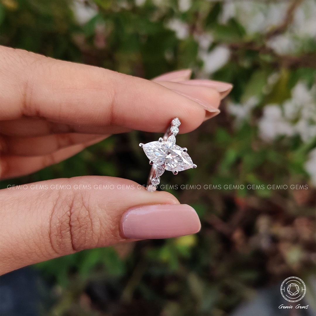 Anéis de Noivado - Encontre o Anel de Noivado Perfeito | Poésie, image size:1080x1080