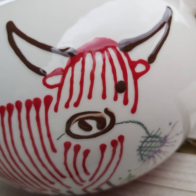 Highland cow teapot large 4 cup teapot, hand painted farmhouse design, gift, wife, girlfriend mother's day birthday wedding Christmas image 8