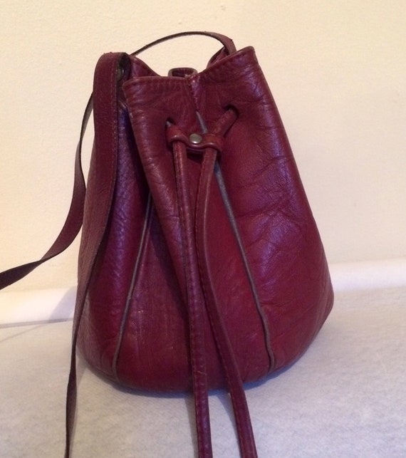 Small vintage burgundy bucket bag