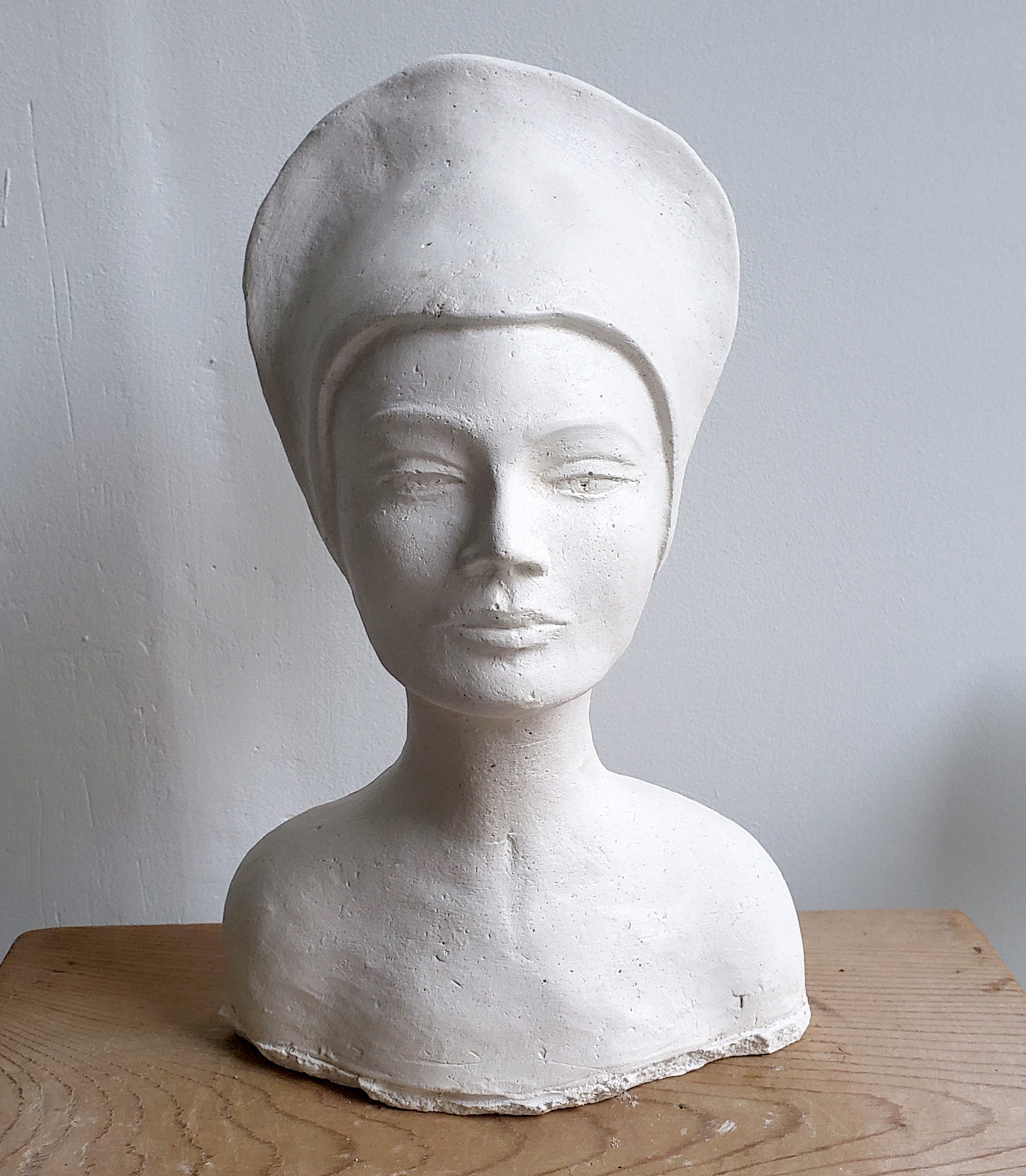 Buste de Femme en Plâtre