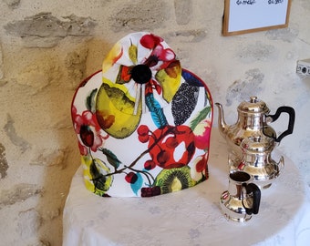 Tea-cosy couvre théière, tissu extérieur Christian Lacroix, tissu intérieur Pierre Frey, fibres isolantes très épaisses