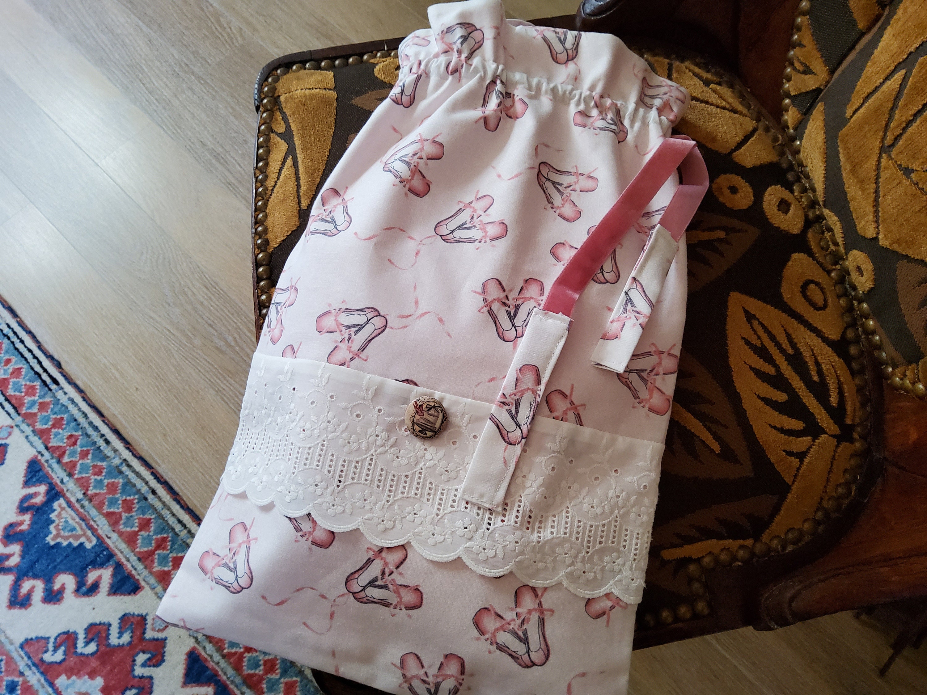 Housse à Chaussures en Coton, Broderie Ancienne Bouton Décoratif, Lien de Serrage Velours.