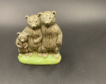 Vintage Wade England Three Bears Figurine