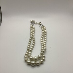 Vintage Faux Pearl Necklace