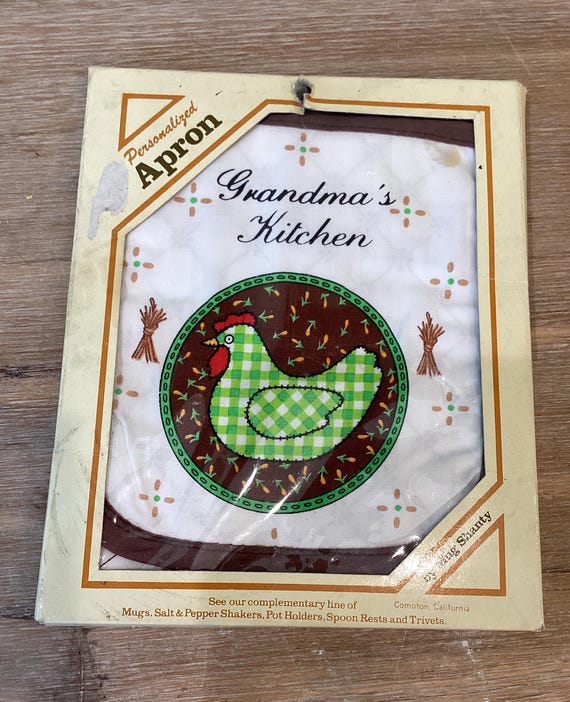 Vintage Personalized Apron Grandmas Kitchen Made in Taiwan 1984 by Mug Shanty