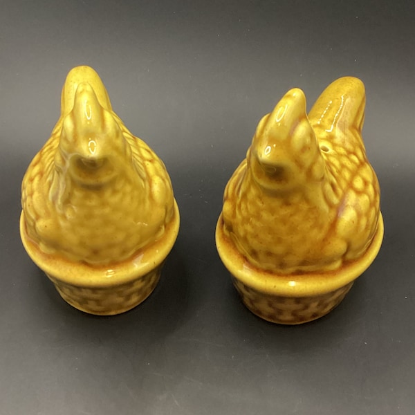 Vintage Hen on Basket Salt and Pepper Shakers