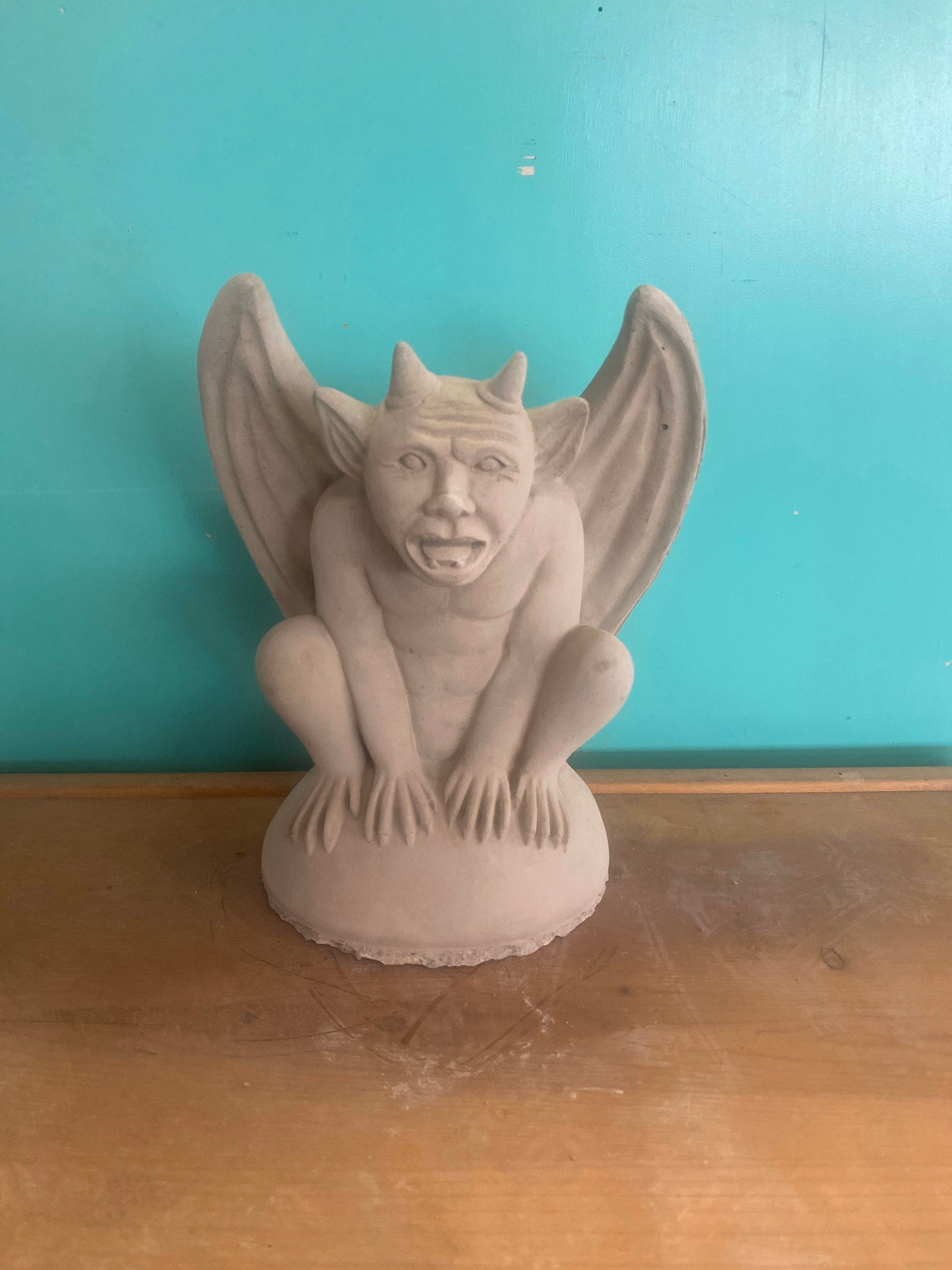 download the gargoyle statuary download the gargoyle statuary