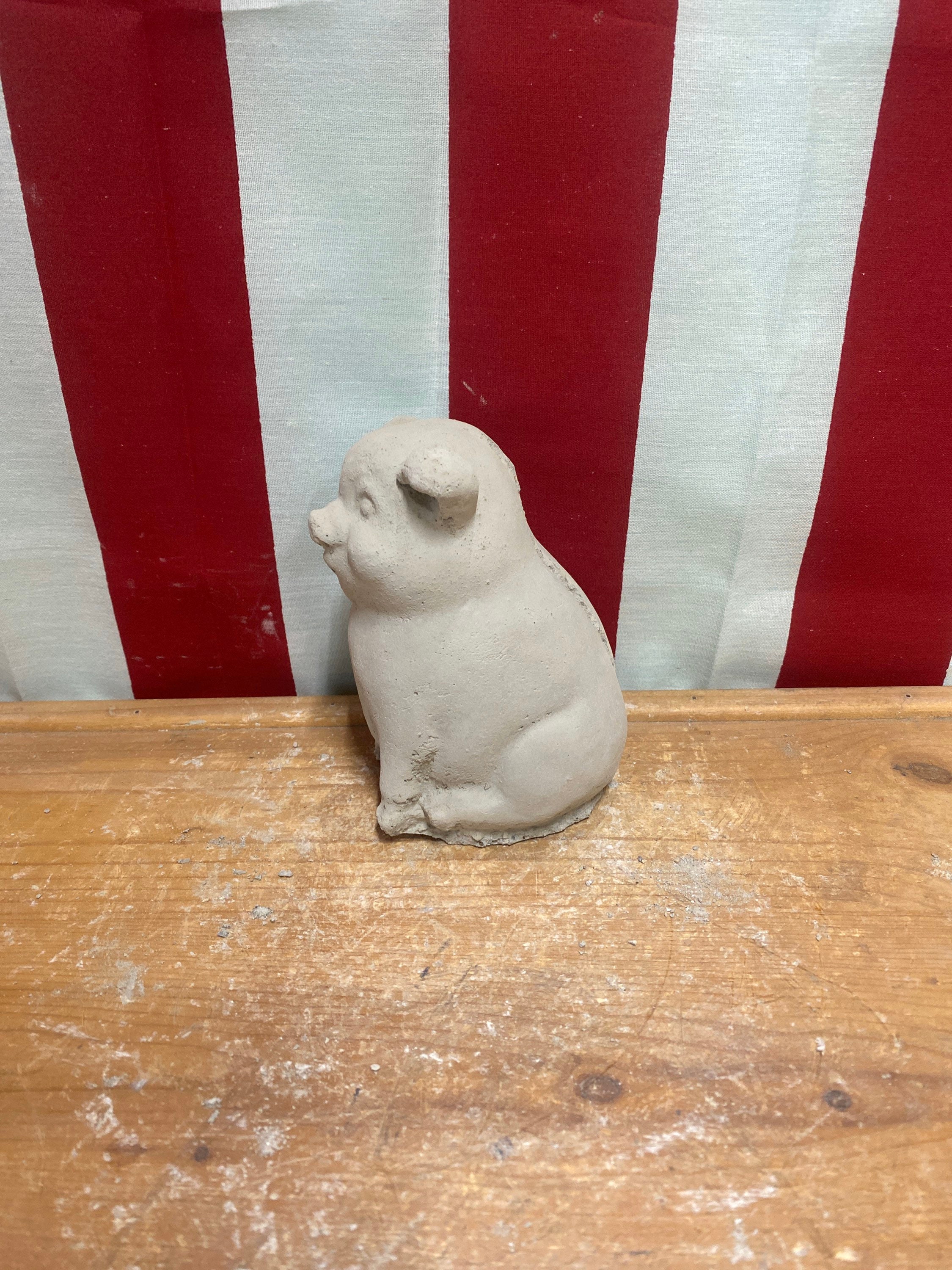 Cubby little cute pig concrete statue