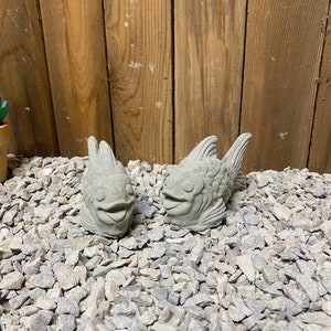 2 small fish concrete paper weight, concrete statue home/ office/ garden decor