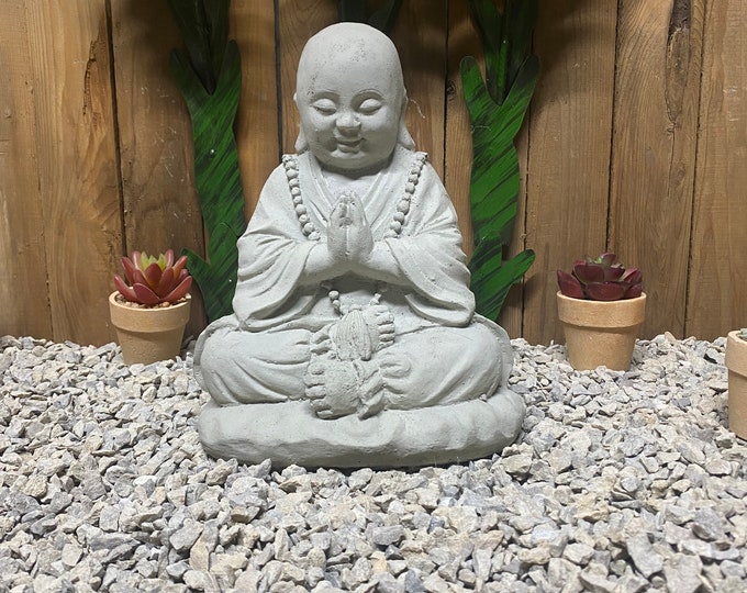 Buddha concrete statue