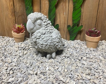 Parrot bird concrete statue