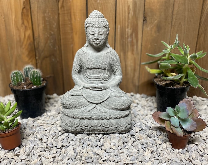 Buddha concrete statue