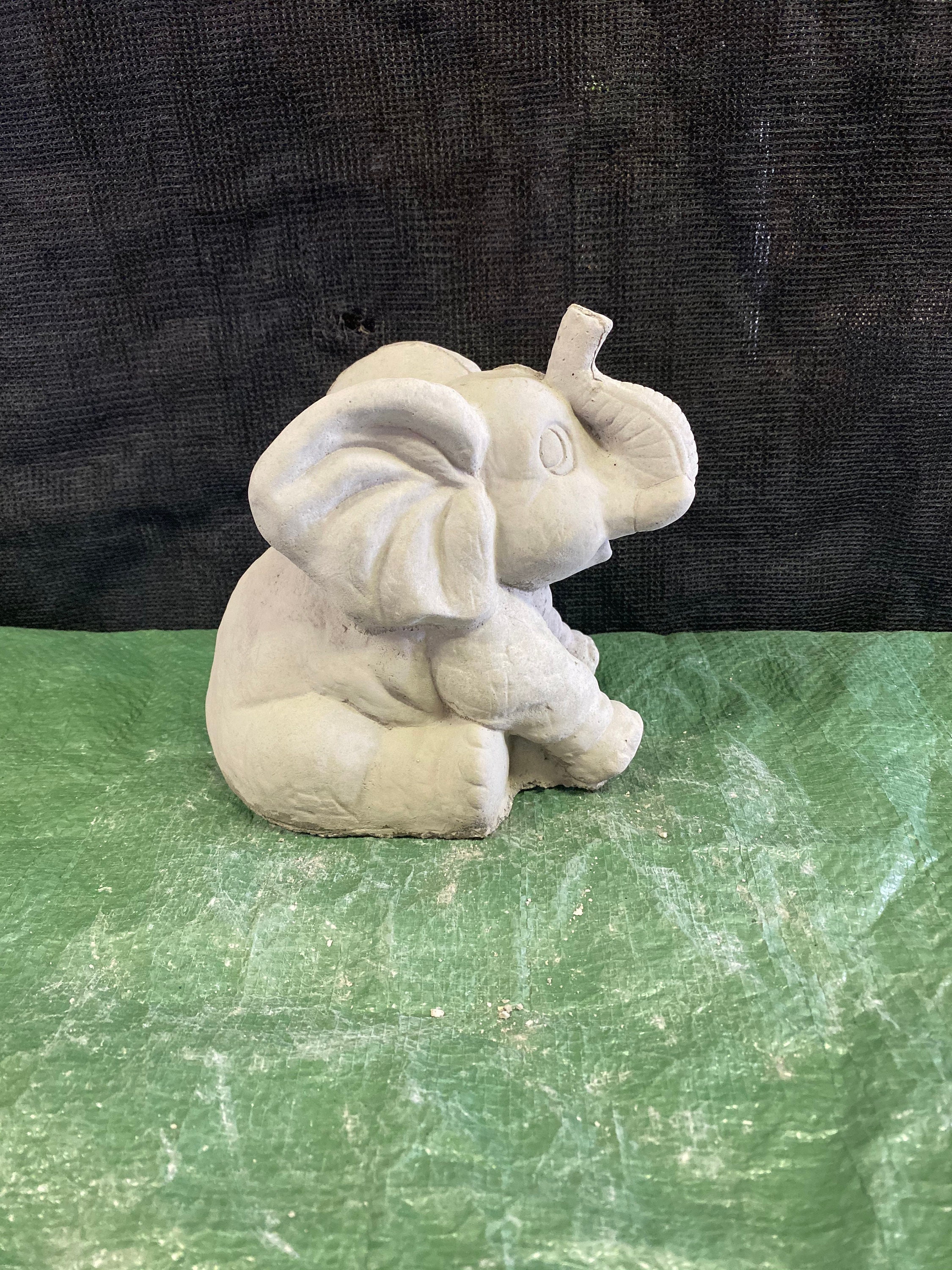 Sitting elephant concrete statue garden decor