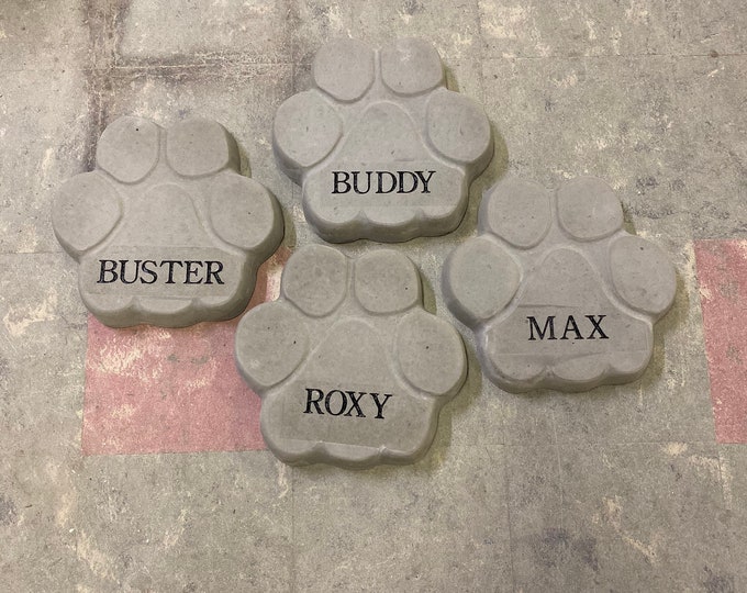 Cat/ dog custom paw print engraved with name