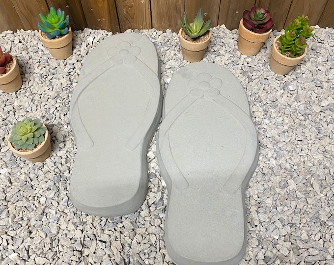 Large 15” Flip flop concrete steppingstones, sandals, beach shoes