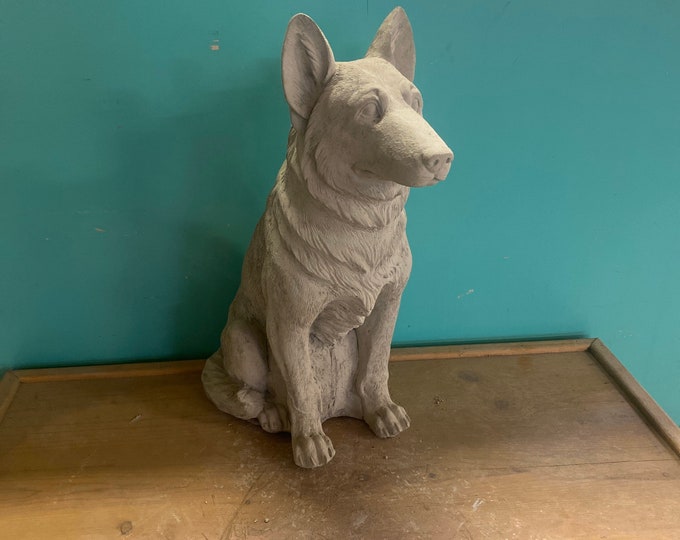 13” German Shepard dog concrete statue garden decor