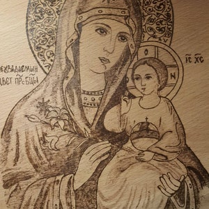 Blessed Virgin Mary - wood burning icon , Round beech board with handmade pyrography for home decore on the wall or for perfect gift