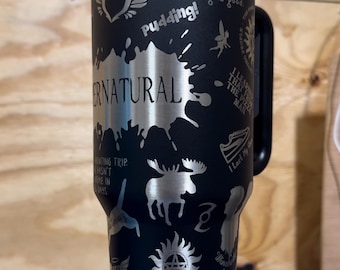 Vaso PARANORMAL personalizado de 40 onzas con grabado en NEGRO 2.0