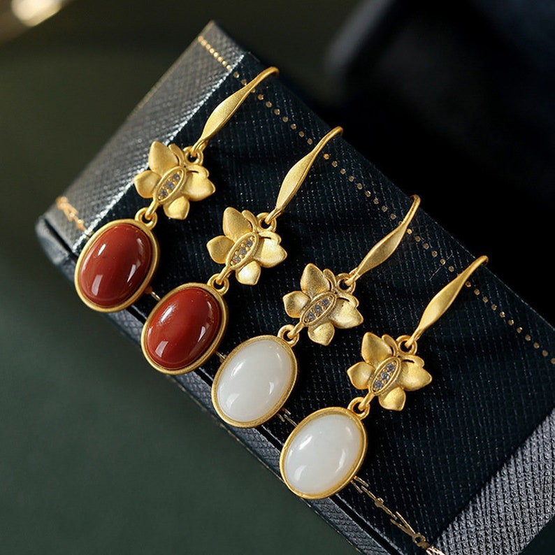 Natural White Jade Red Agate 925 Sterling Silver Gold Plating Earring