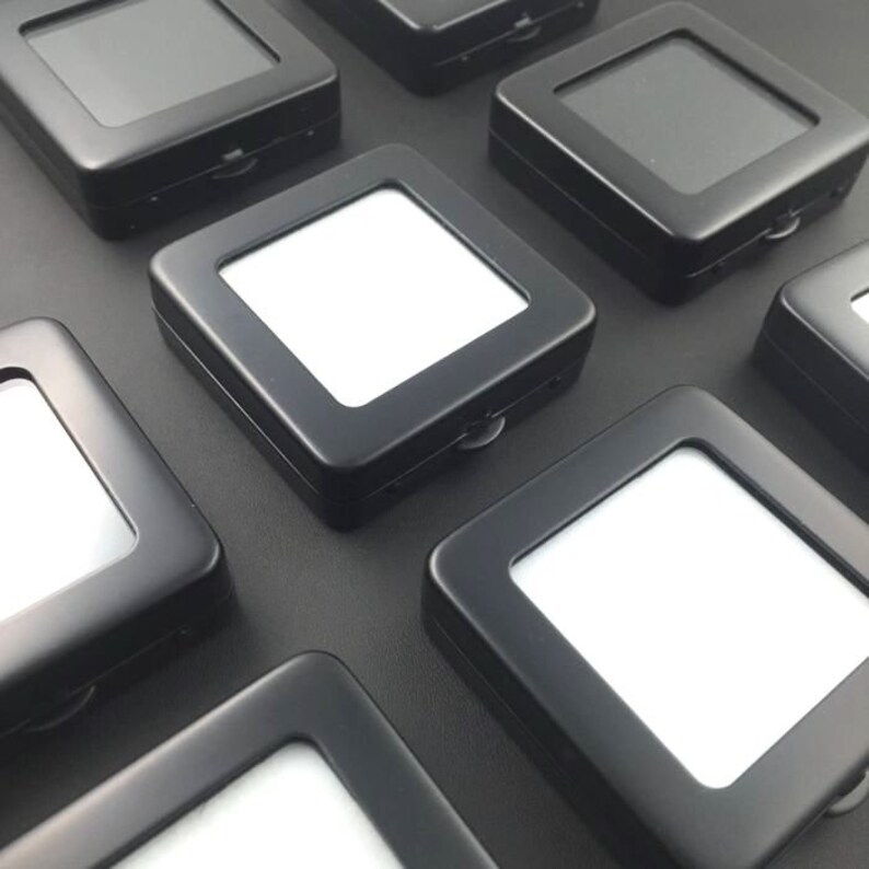 Metal Diamonds Display Box Set / Gemstone Display Case / Gemstone