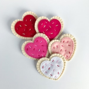 Valentine Cookies|Valentine Hearts|Felt Hearts|Felt Cookie|Felt Food|Play Food|Pretend Food|Kids Play Food|Pretend Play|Play Kitchen|Dessert
