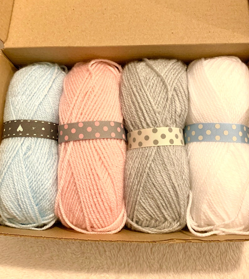 Beginners Knitting Kit, Learn to Knit, Knitting Gift Set, Craft Kit for Kids, Craft Kit for