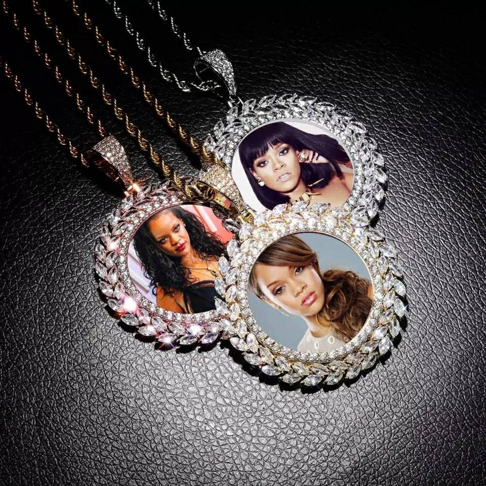 Round Memory Picture Necklace Custom Photo Medallion Pendant Etsy