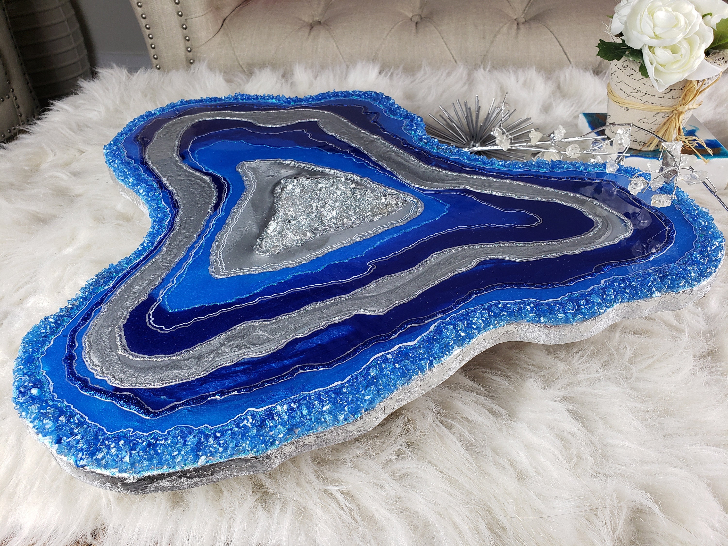 Geode Pool Table Geode Side Table _ Agate geode side table – POUVJ