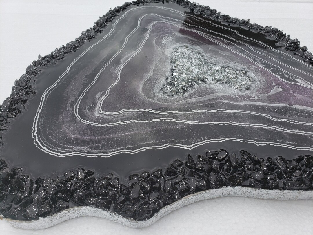 Custom Resin Geode Table Top Housewarming Gift/ Coffee Table/ Accent Table/ Abstract Resin Art