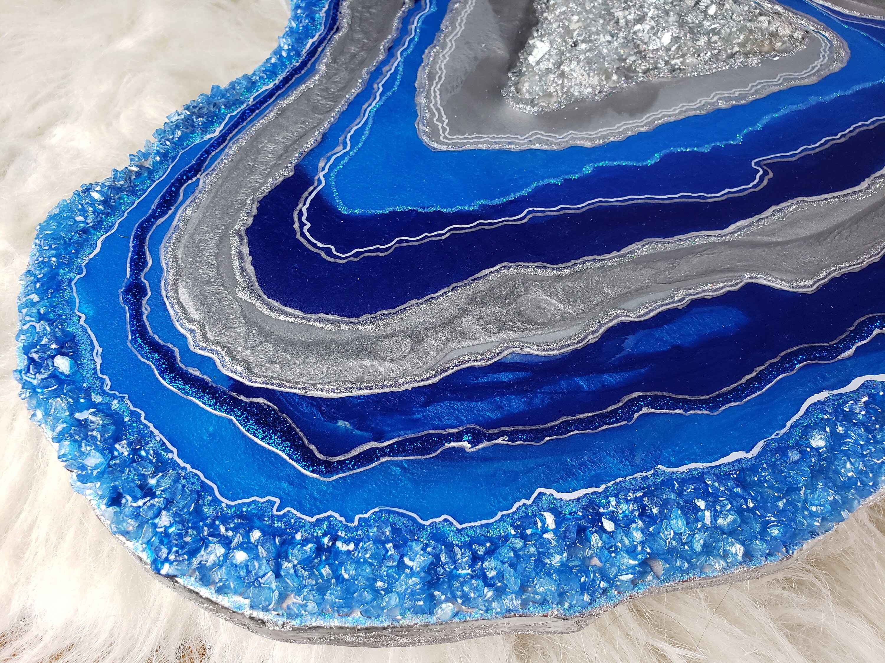 Custom Resin Geode Table Top/ Side Table / End Table / Coffee Etsy Canada