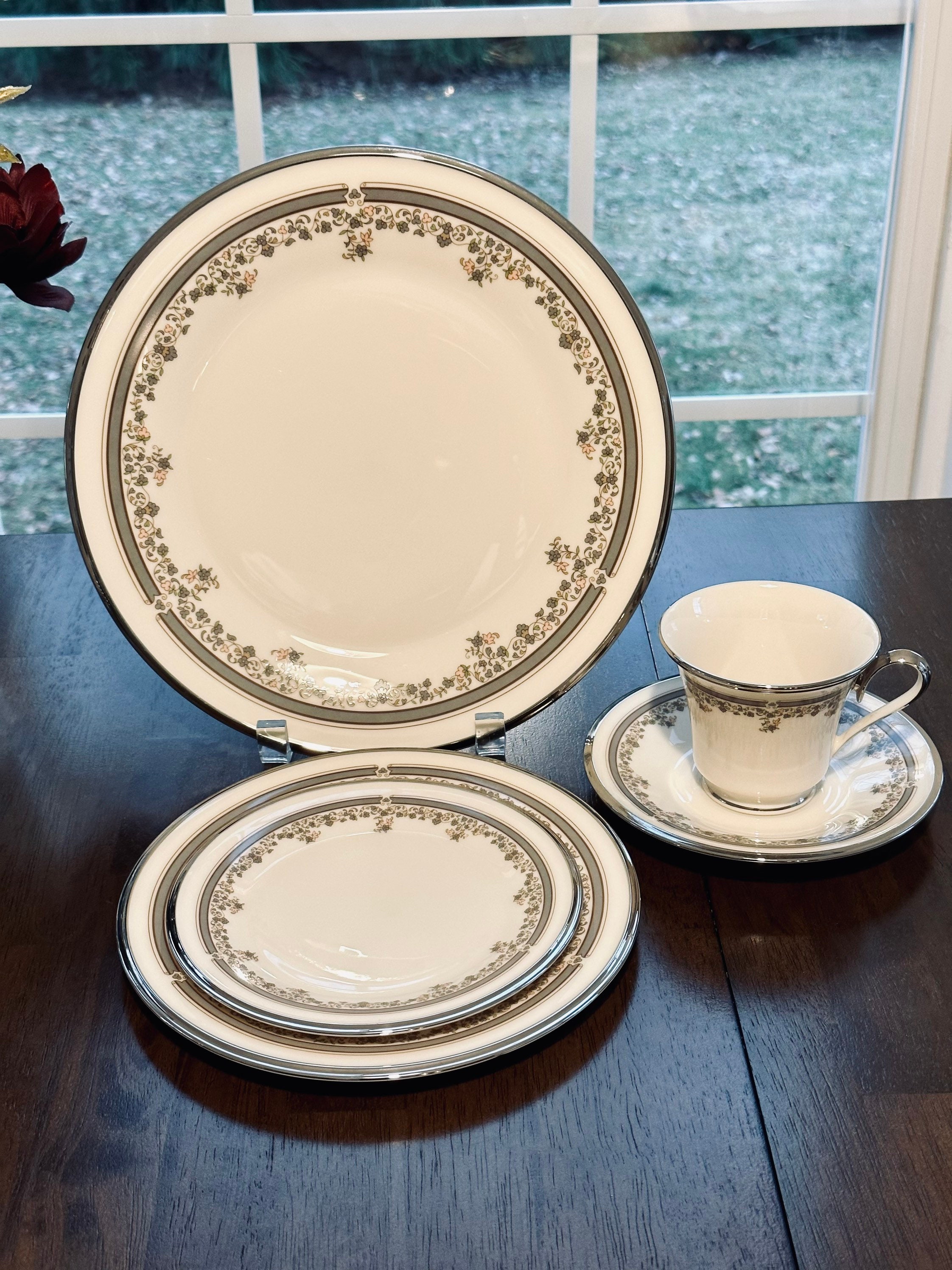 Vintage Lenox Lace Point China: 5-piece Place Setting - Etsy