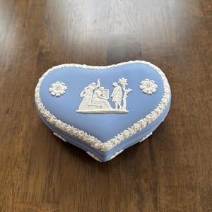 Wedgwood Jasperware Heart Shaped Trinket Box