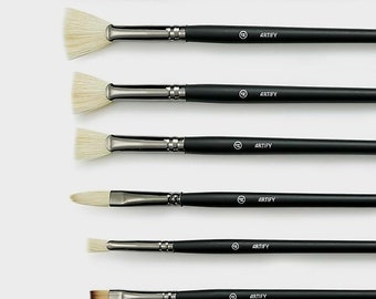 11 Pieces | Professional Artist Paint Brush Set for Oil Painting | Natural Hog Bristle Brushes with an Additional Nylon Brush