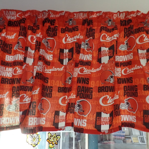 NFL Sports Team CLEVELAND BROWNS, Dawg Pound, Handmade Window Topper Valance, Football, Orange, Brown and White Words 42" W x 16" L, New