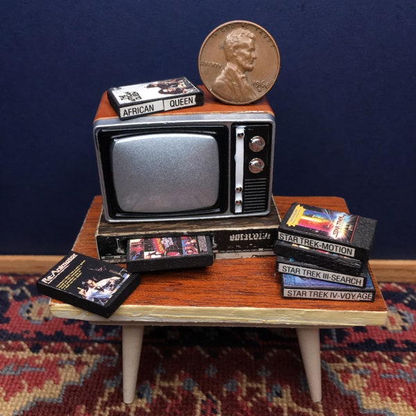 miniature set of five VHS tapes (sets 1 to 21) in 1:12 scale