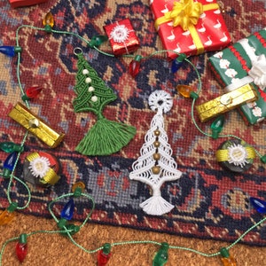 miniature macrame christmas tree wall hanging in 1:12 scale