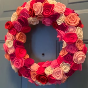 Pink Rosebud Wreath