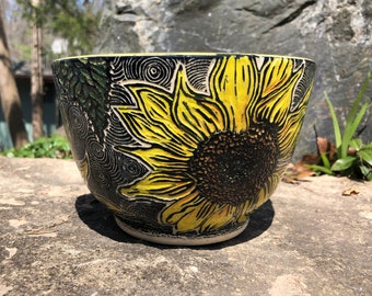 Beautiful Sunflower Sgraffito Bowl, Wheelthrown, handcarved and painted stoneware,  DGrahamPottery