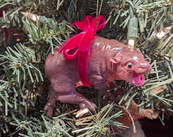 Moo Deng Christmas Ornament: Moo Deng-le, Baby Hippo, lifelike Figurine