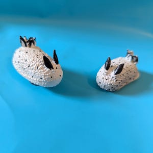 Hand-Painted Sea Bunny Figurine or Magnet: Lifelike Dorid Nudibranch