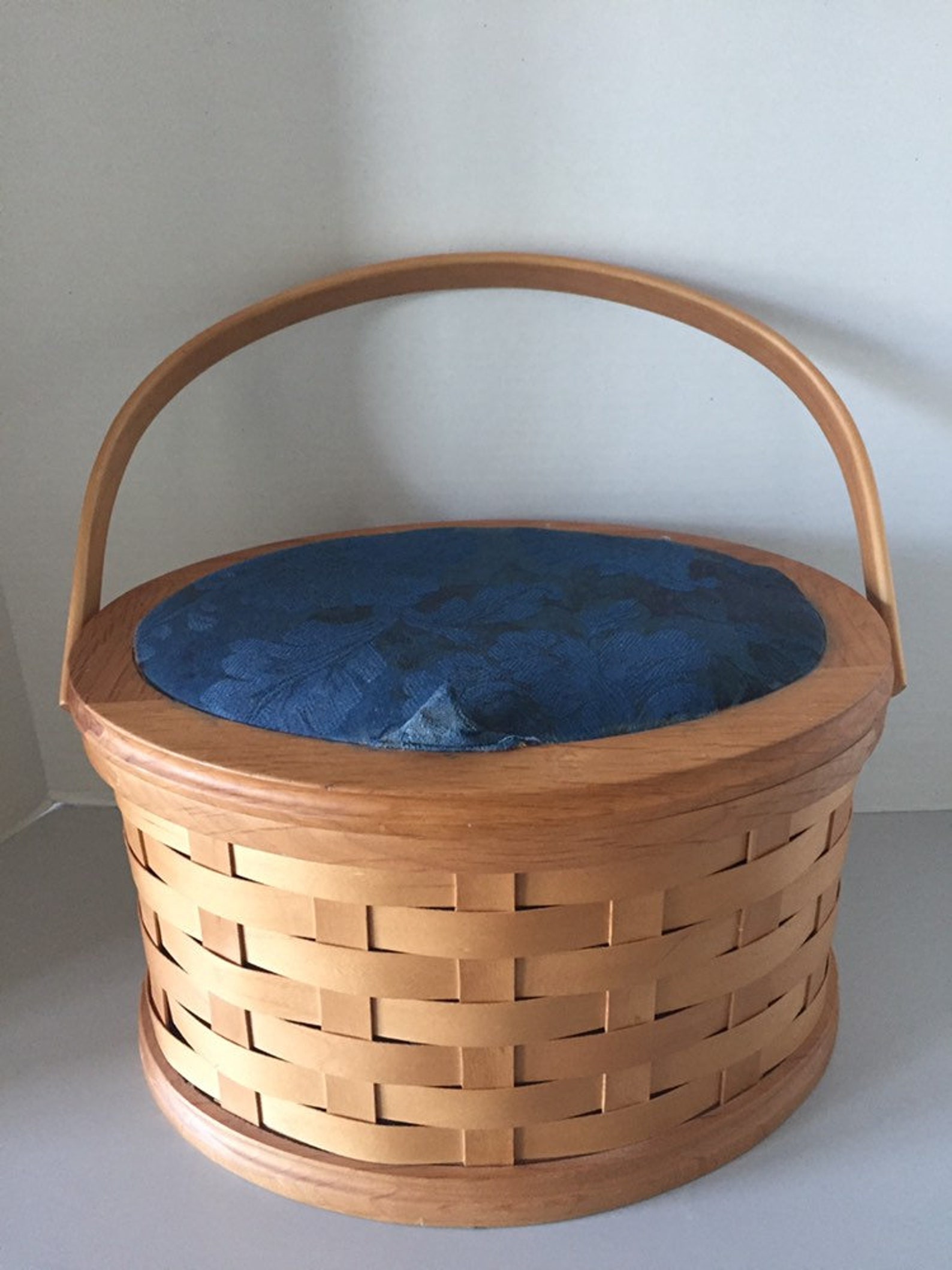 Amish style sewing basket with fabric hindged top Etsy