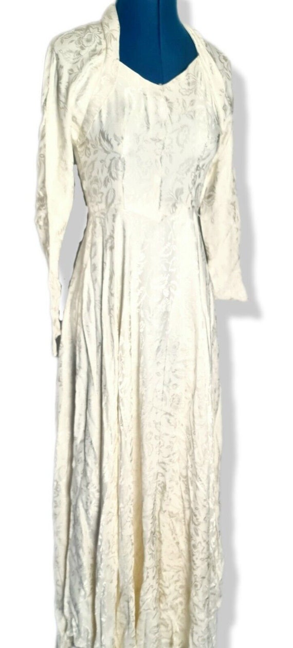 Vintage Wedding Dress 1950s Cotton Satin Ivory Cr… - image 2