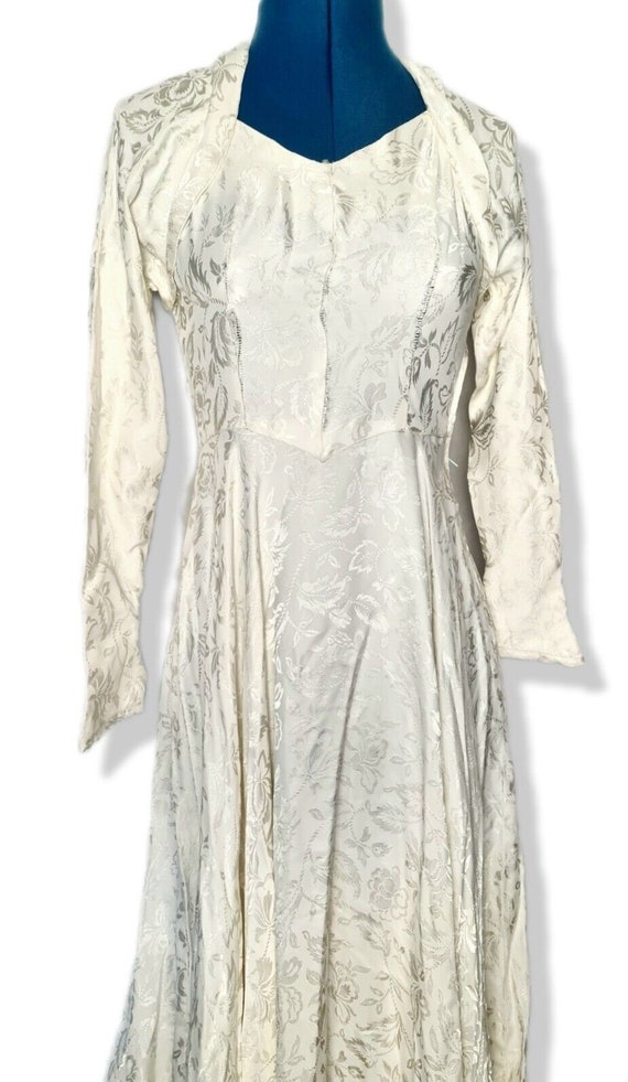 Vintage Wedding Dress 1950s Cotton Satin Ivory Cr… - image 4